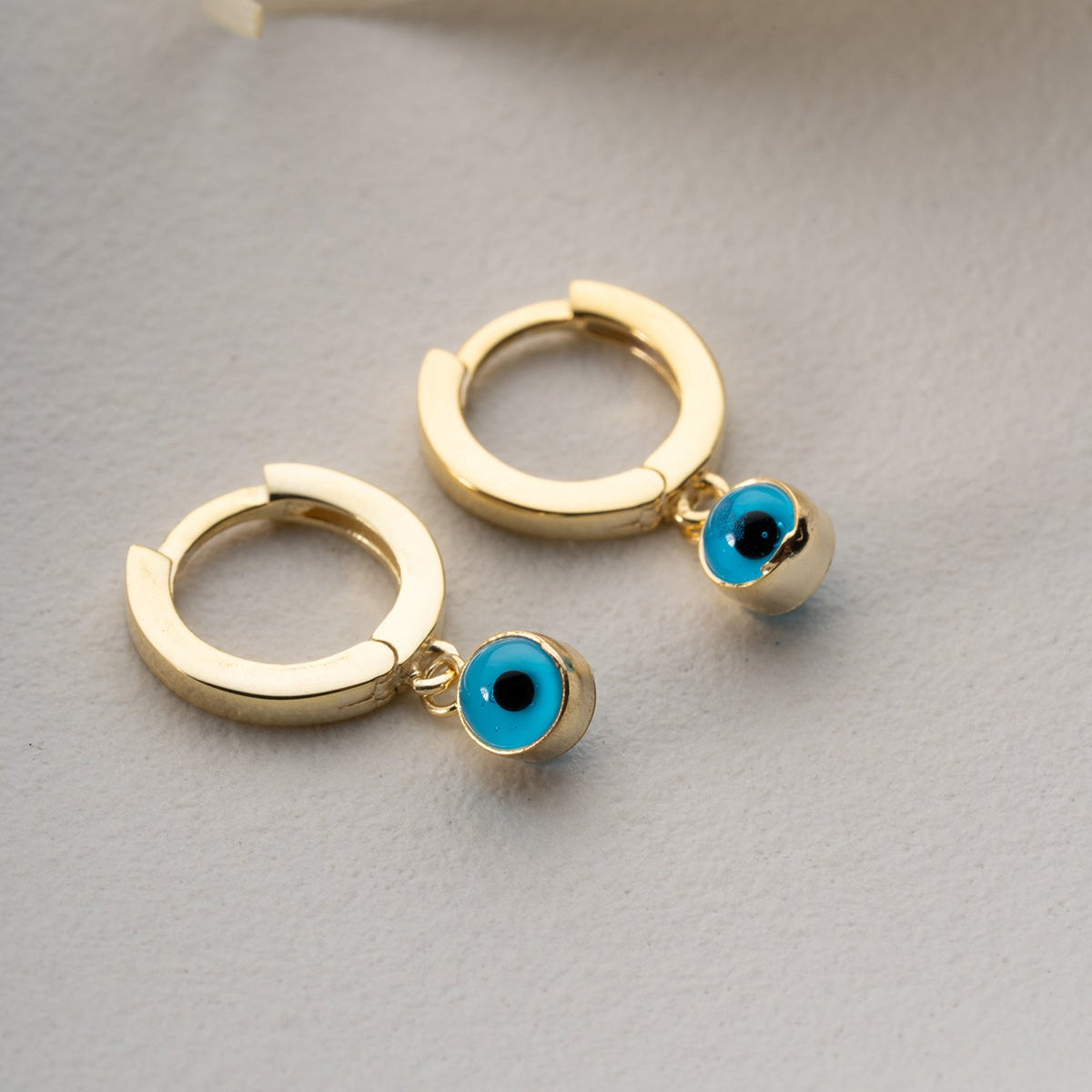 Boucle d'oreille créole avec pierre mauvais œil – Argent sterling 925 – Aura bleue