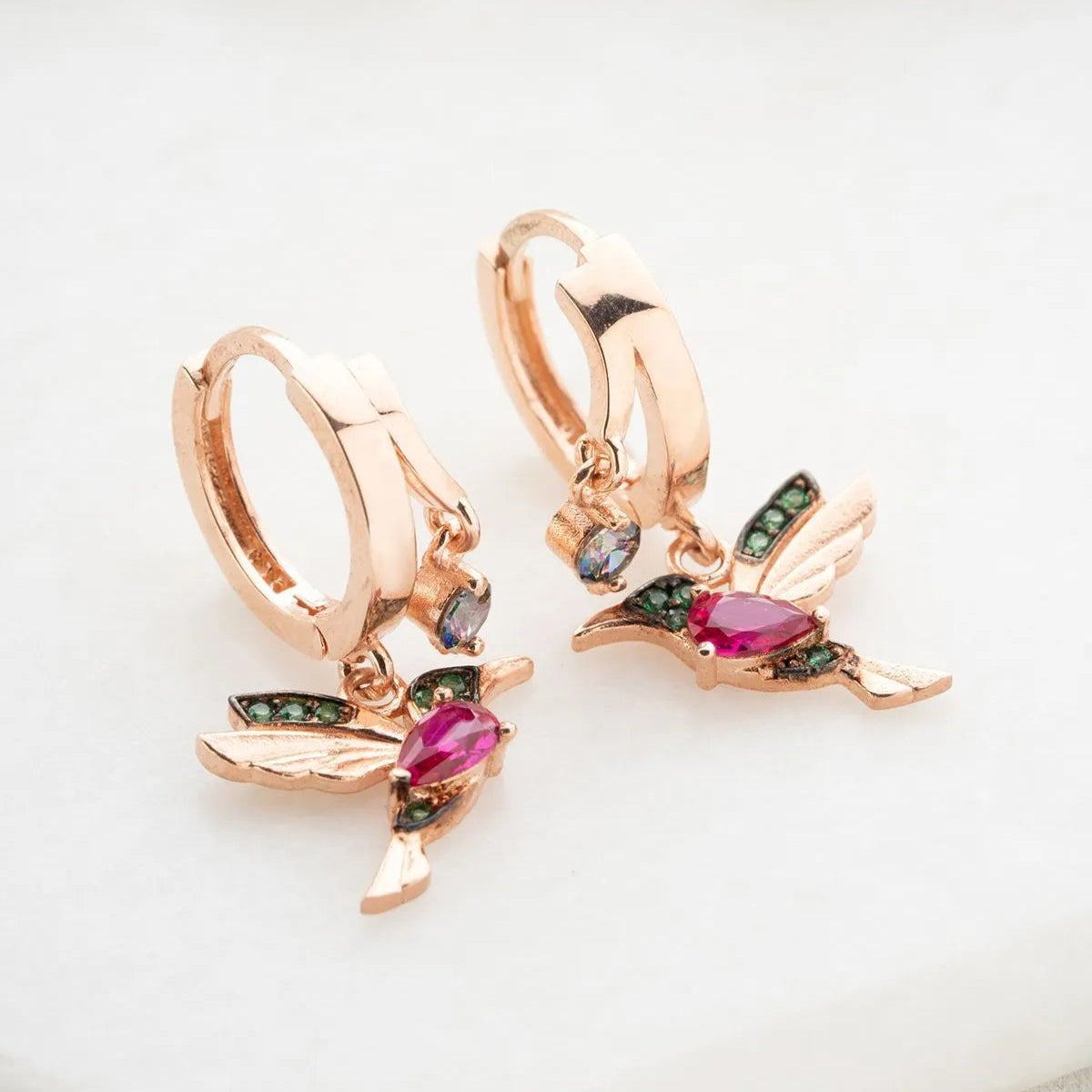 925 Ayar Gümüş Arı Kuşu Küpe