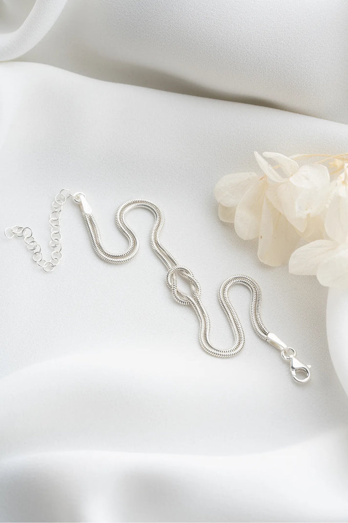 Love Knot 925 Ayar Gümüş Bileklik