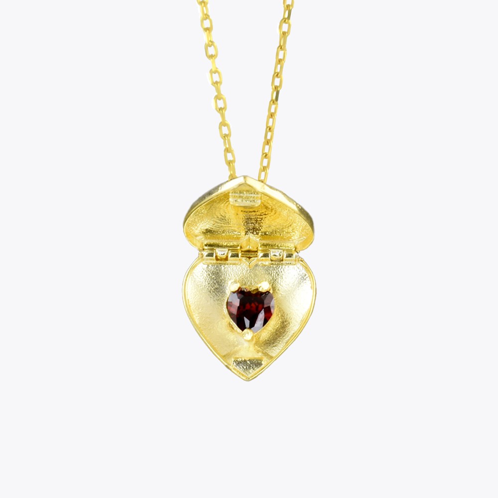 Zircon Stone Heart Design Sterling Silver Necklace