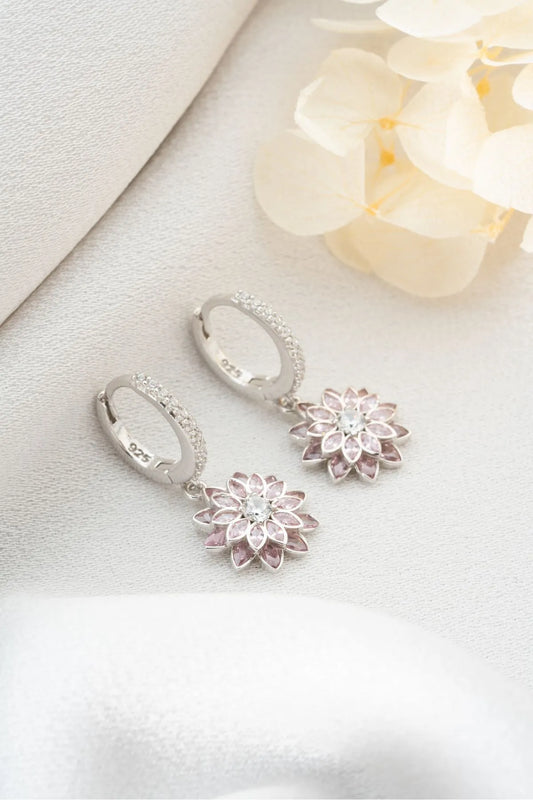 925 Ayar Gümüş Pembe Lotus Çiçeği Küpe