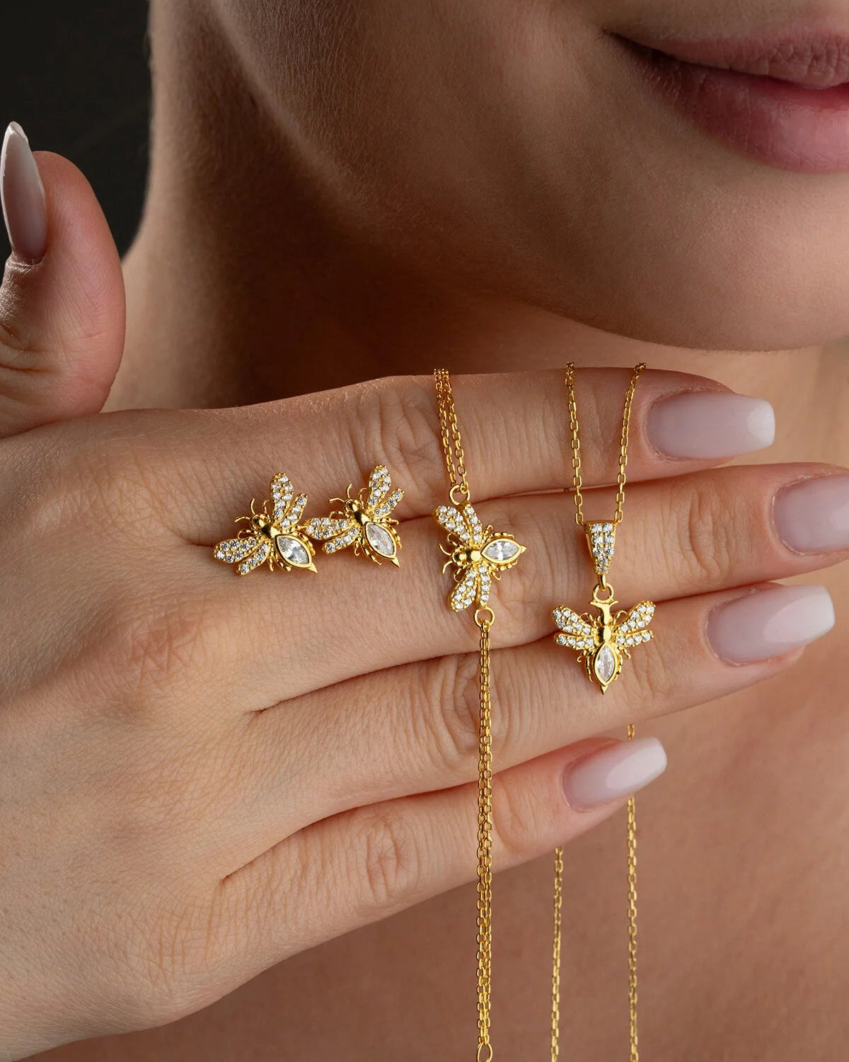 "Bahar Kraliçesi" 925 Ayar Altın Kaplama Arı Set