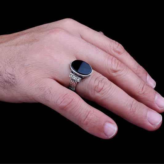 925 Sterling Silver Onyx Ring