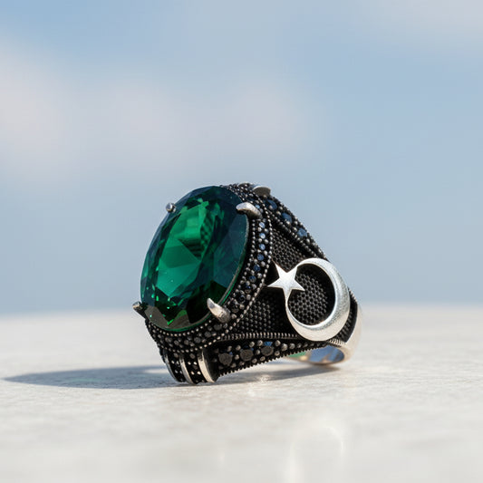 925 Ayar Gümüş Yeşil Zirkon Taşlı Ayyıldız Model Yüzük