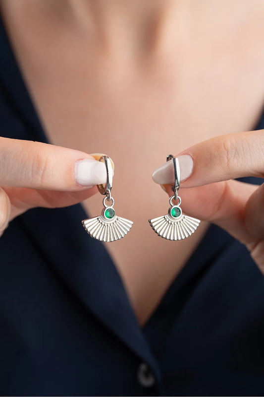 925 Ayar Gümüş Zümrüt Yeşili Zirkon Taşlı Küpe