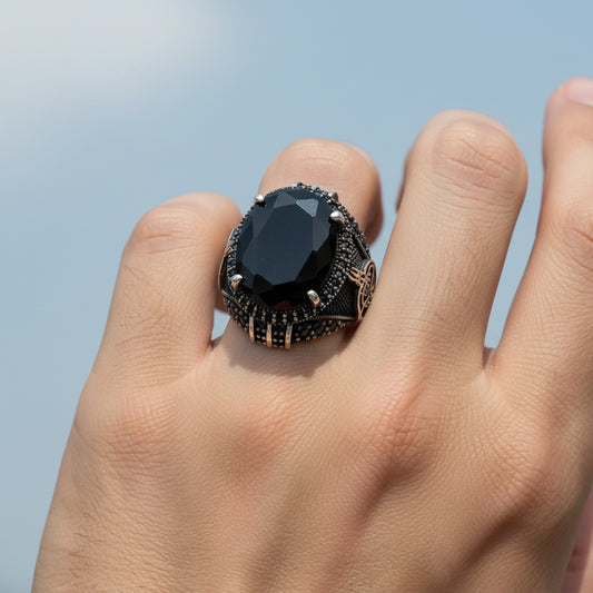 Anneau argent en pierre de zircon noir