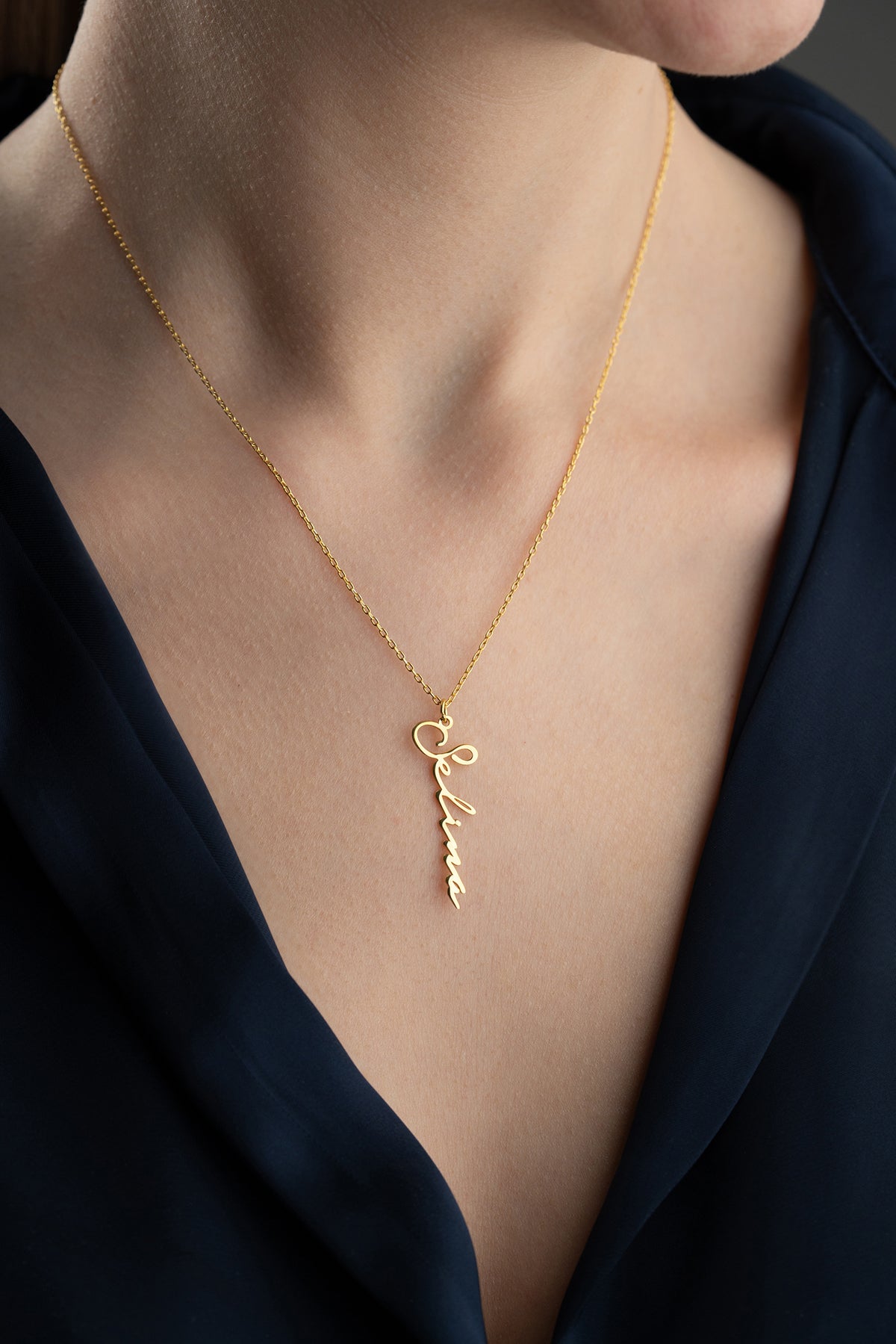 Silver necklace named handwriting