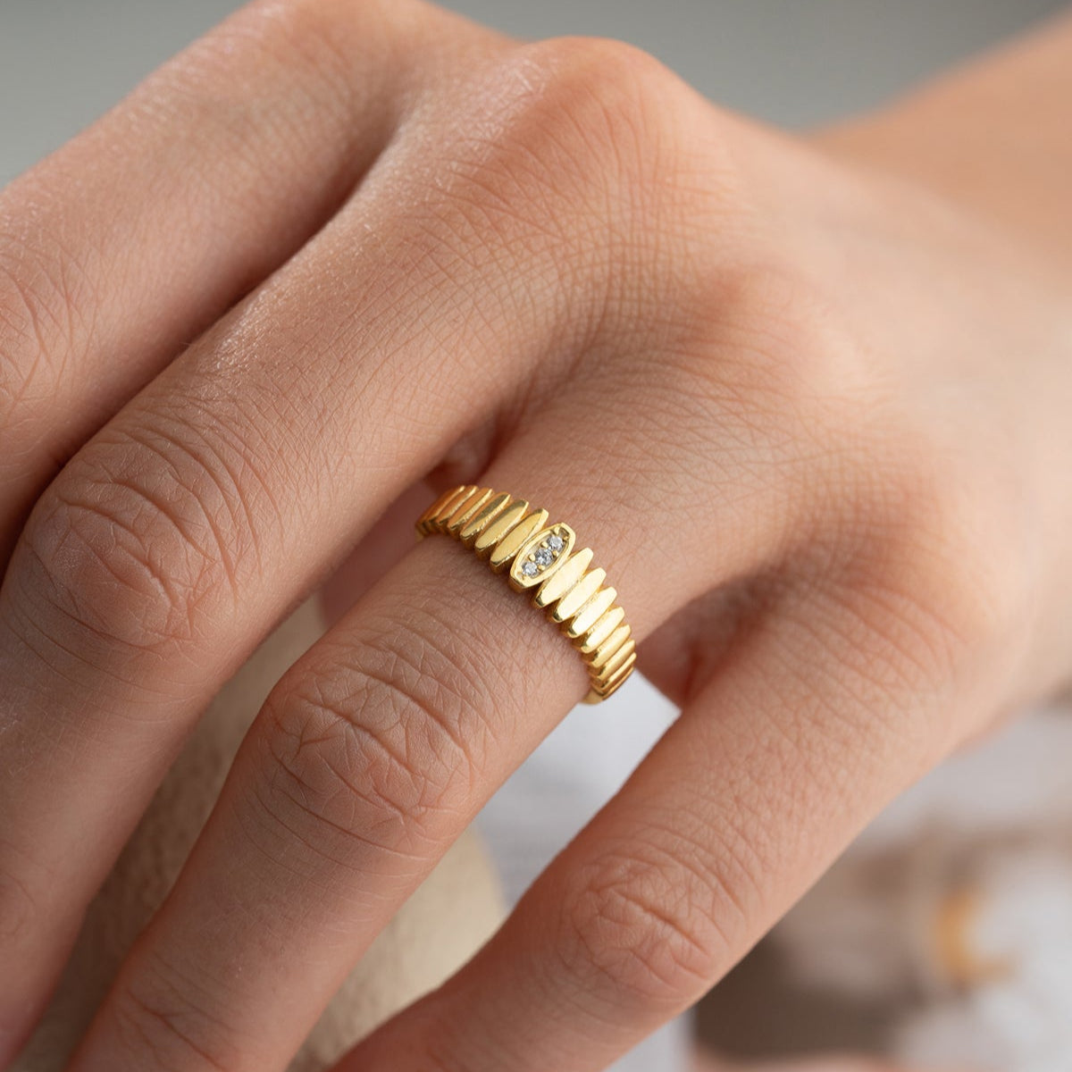 Eleganter Ring mit Stein – 925 Silber