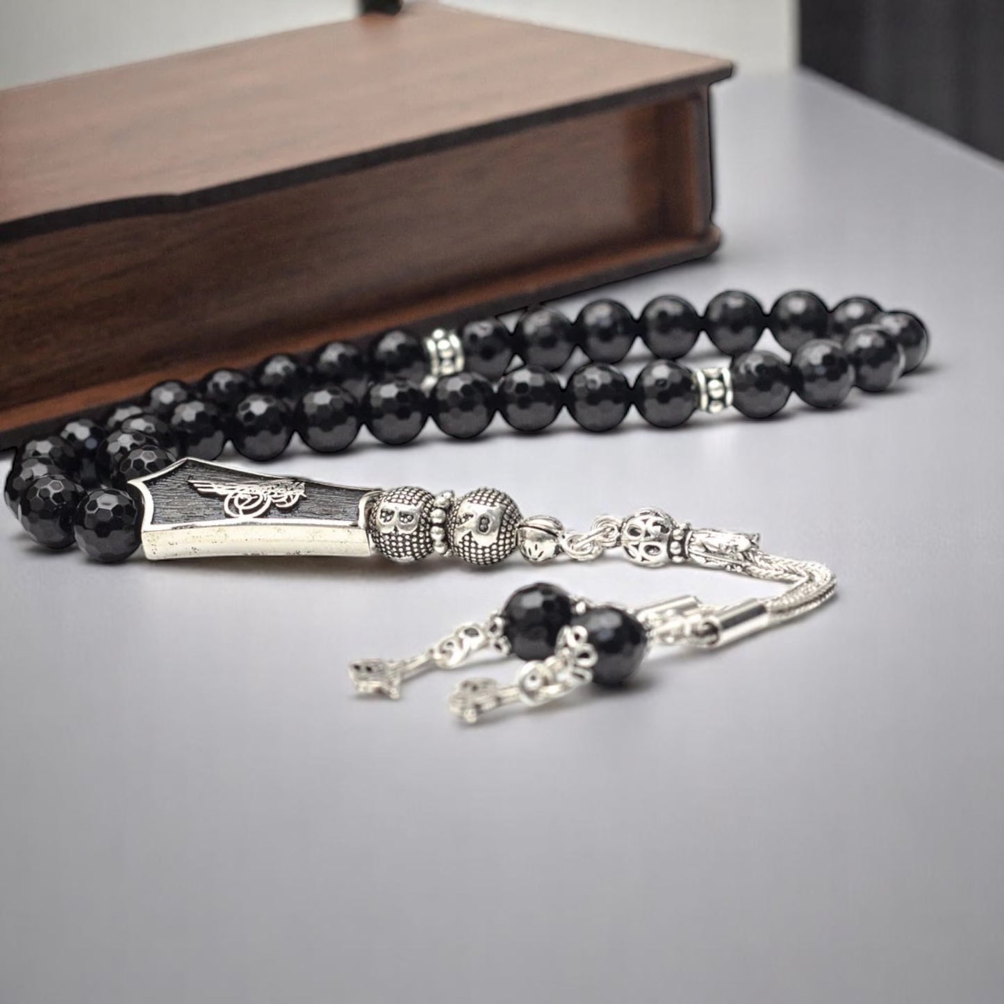 Onyx Gebetskette mit Initial aus 925 Silber