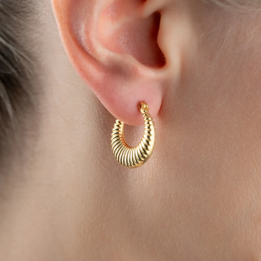 Goldene Welle Ohrringe – 925er Silber
