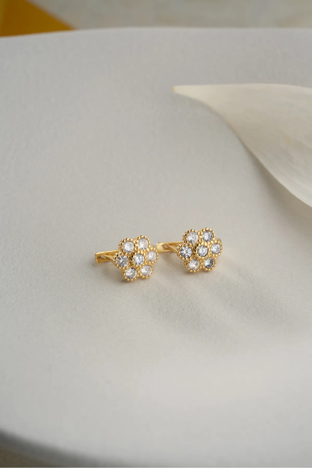 925 Sterling Silver Floral Zircon Earrings