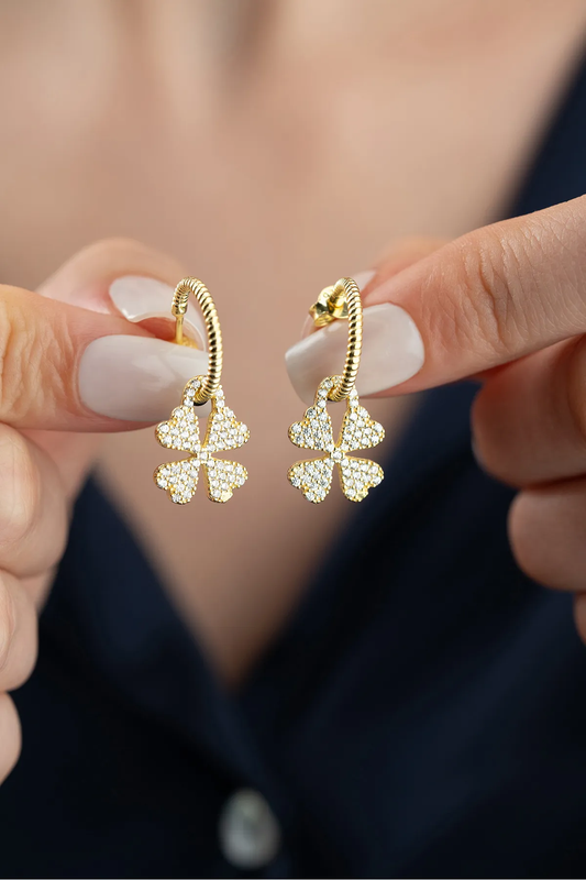 925 Ayar Gümüş Yonca Taşlı Küpe