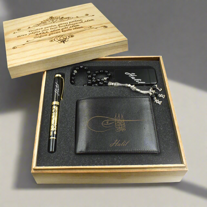 İsimli Cüzdan Kalem Tesbih Çakmak ve Ahşap Kutulu Hediye Seti