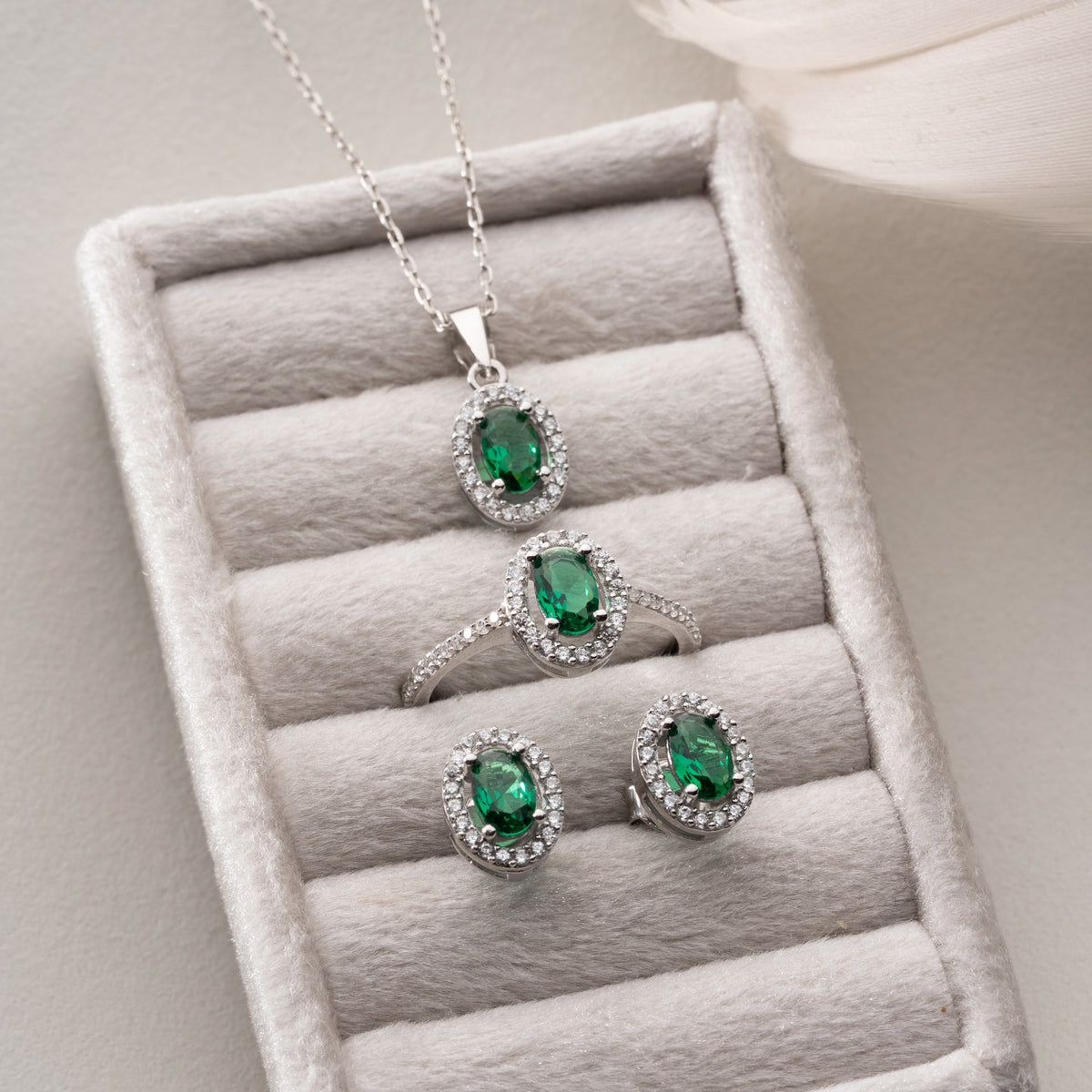 Emerald Aura Grünes Zirkonia Schmuckset | 925 Silber