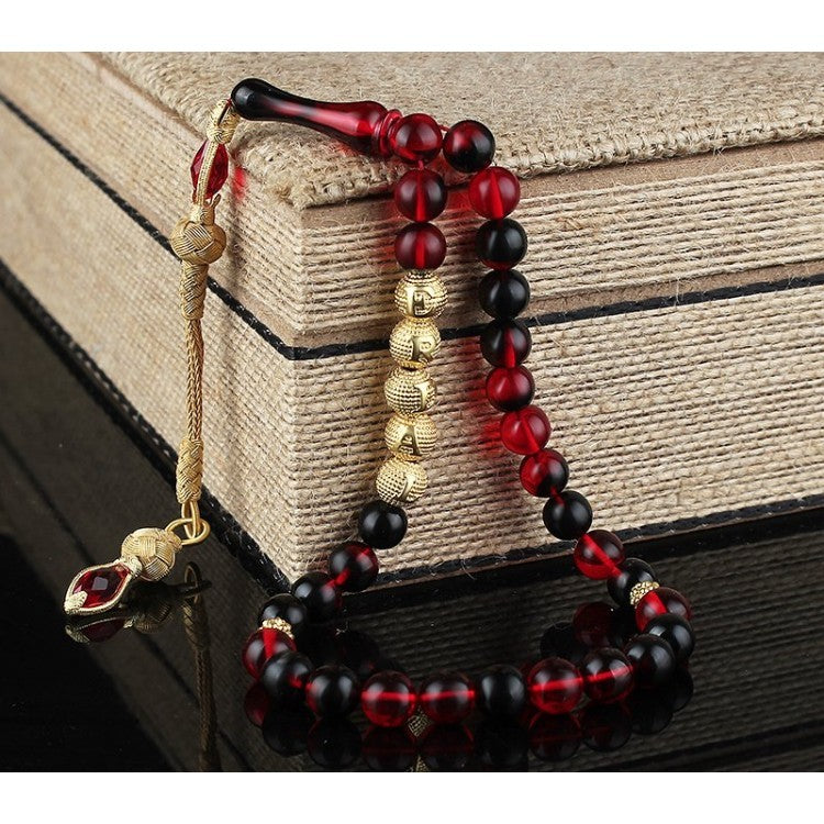 Rouge en bois tendu rouge nommé Rosaire et note Boîte en bois écrite