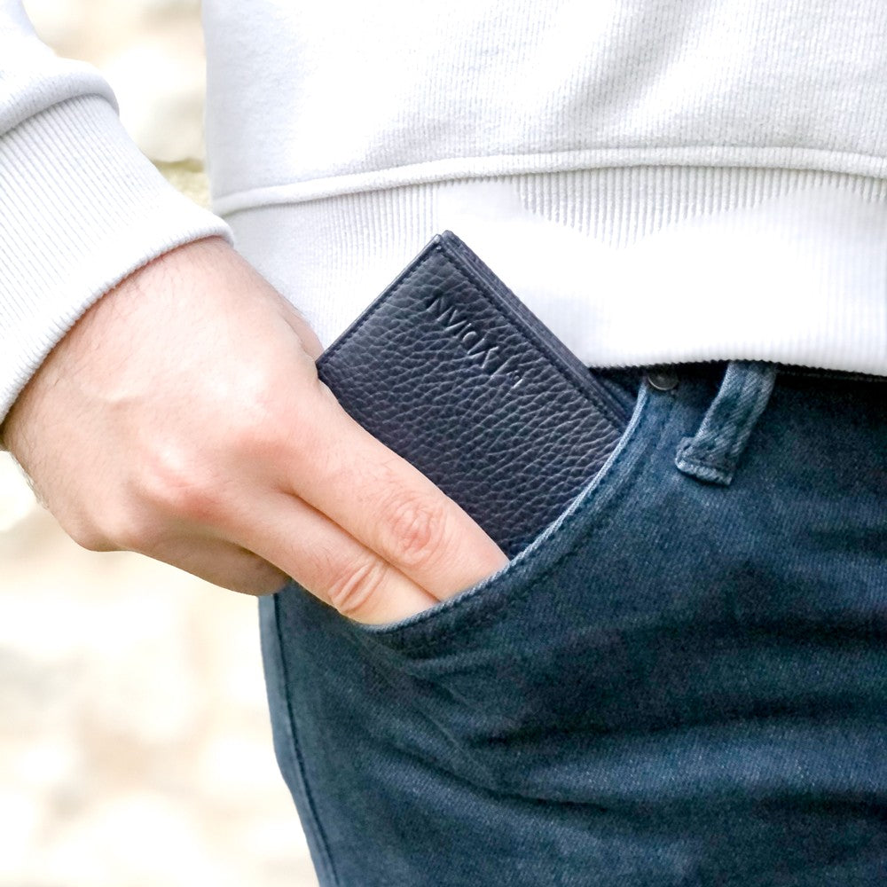 Navy Blue Men’s Leather Wallet – Personalized Wooden Box

