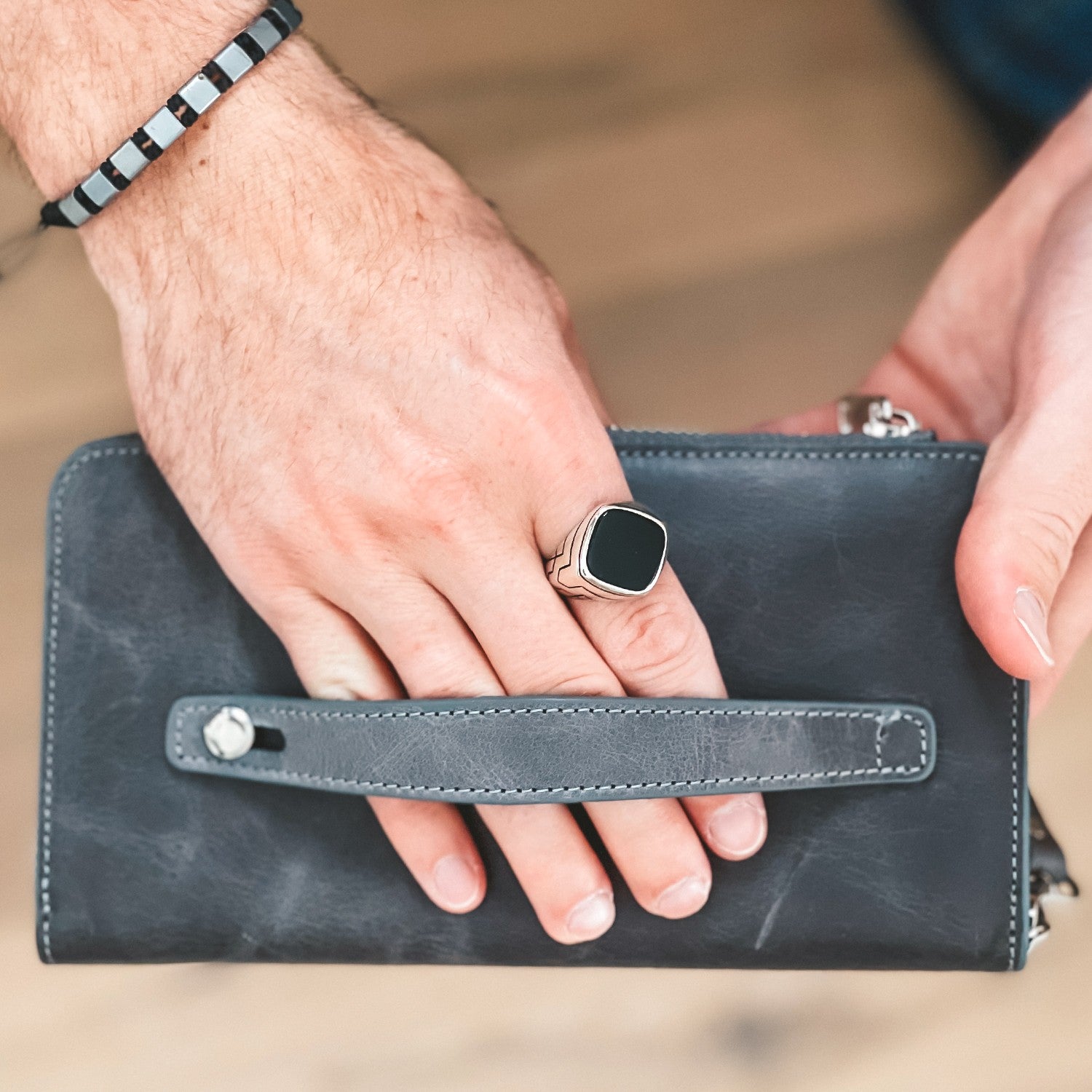 Antik Gri Hakiki Deri Telefon Cüzdanı & El Çantası