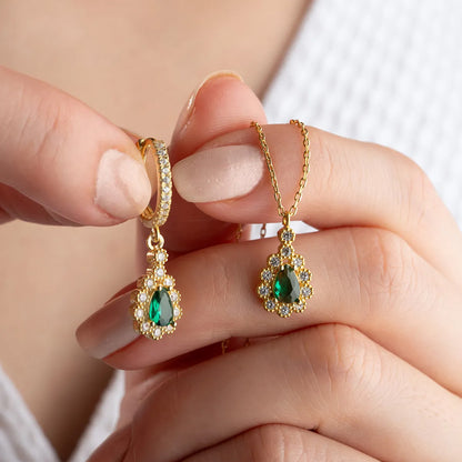 925 Ensemble de boucles d'oreilles de collier Great Emerald Silver Emerald Drop