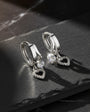 Double Heart Glow – 925 Ayar Gümüş Küpe