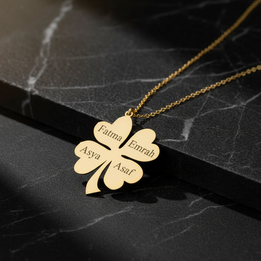 Personalisierte Kleeblatt Namenskette zum Muttertag