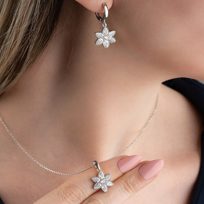 925 Ayar Gümüş Zirkon Taşlı Lotus Kolye Küpe Seti