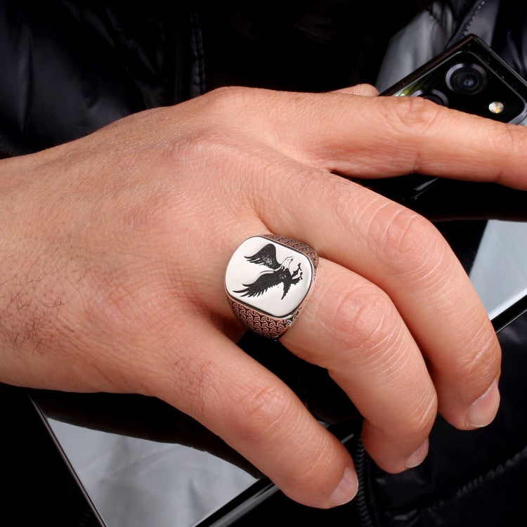925 Sterling Silver Eagle Motif Men's Ring