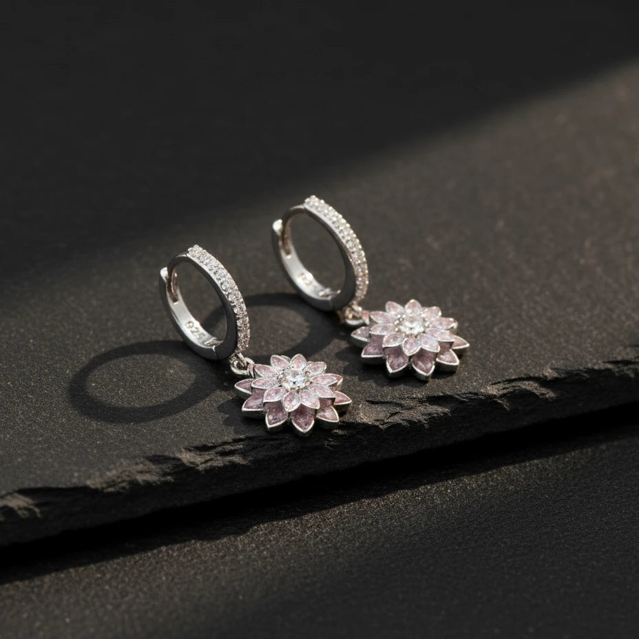 925 Ayar Gümüş Pembe Lotus Çiçeği Küpe