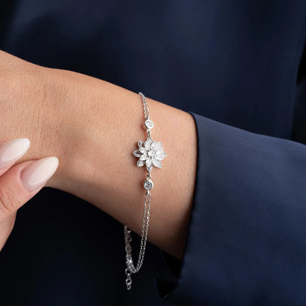 Beyaz Zirkon Taşlı Lotus Bileklik -925 Ayar Gümüş