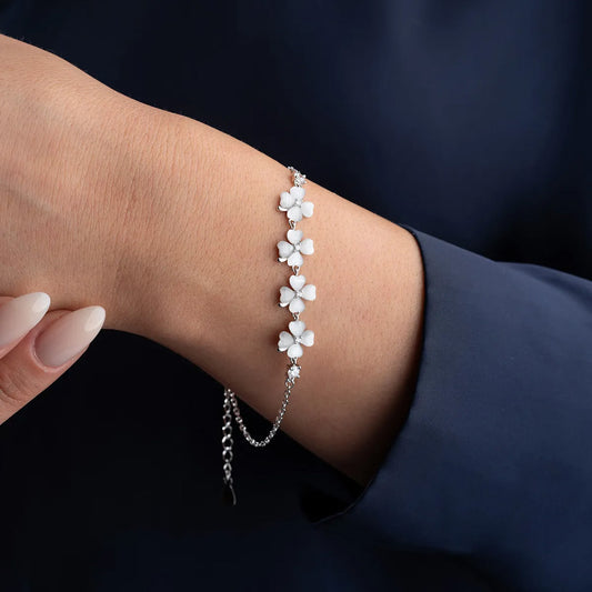925 Sterling Silver Heart Bracelet with Zircon Stones – Trendy Design