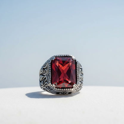 Kırmızı Zirkon Taşlı Erkek Gümüş Yüzük
