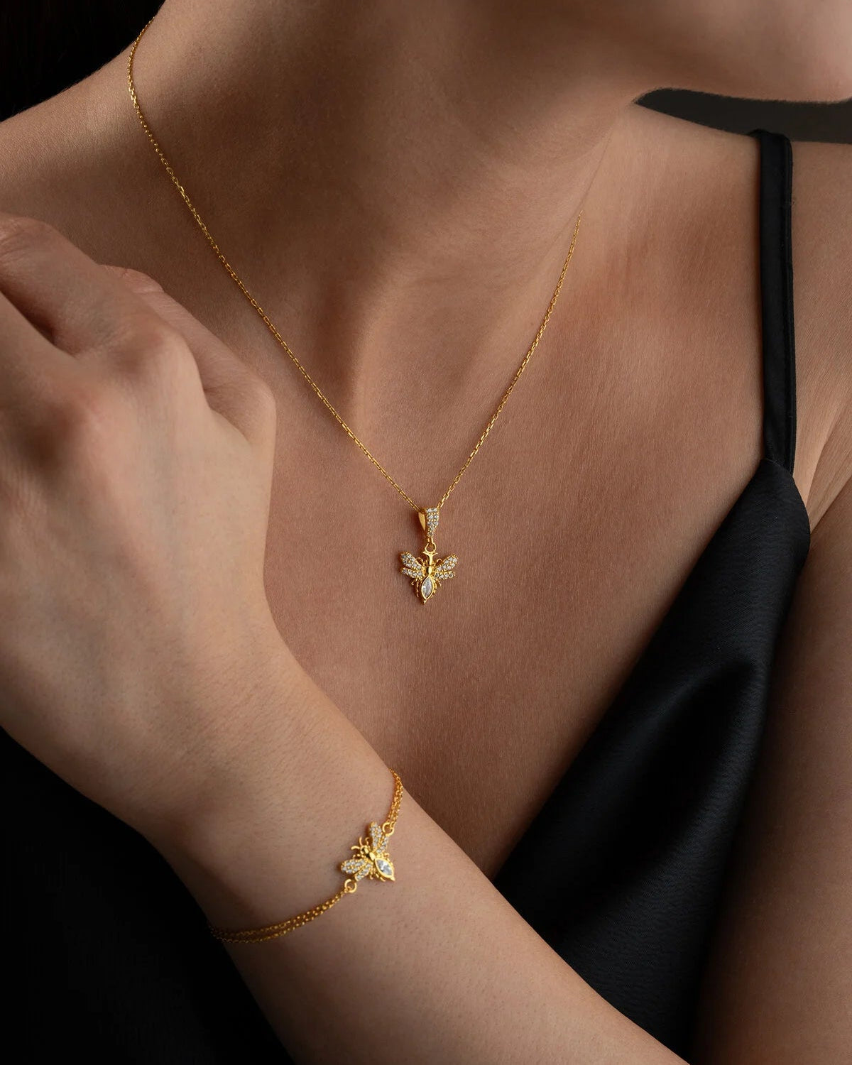 "Bahar Kraliçesi" 925 Ayar Altın Kaplama Arı Set