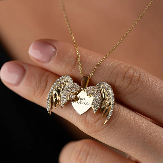Kişiye Özel Kalpli Kanat Kolye