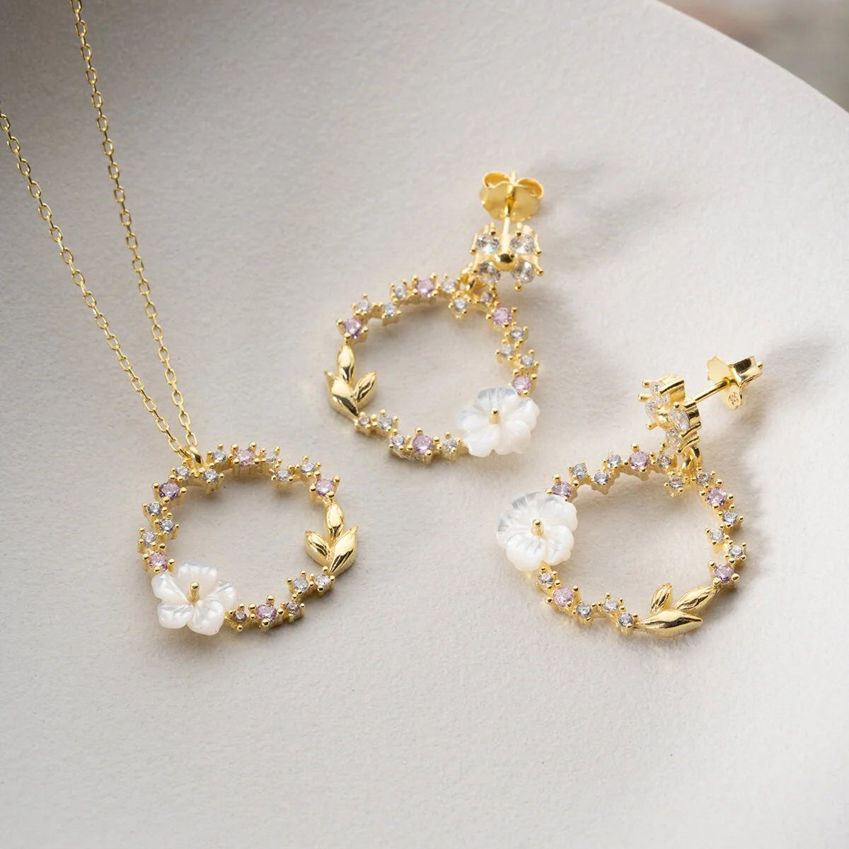 Flora Aura Sedef Çiçekli Set