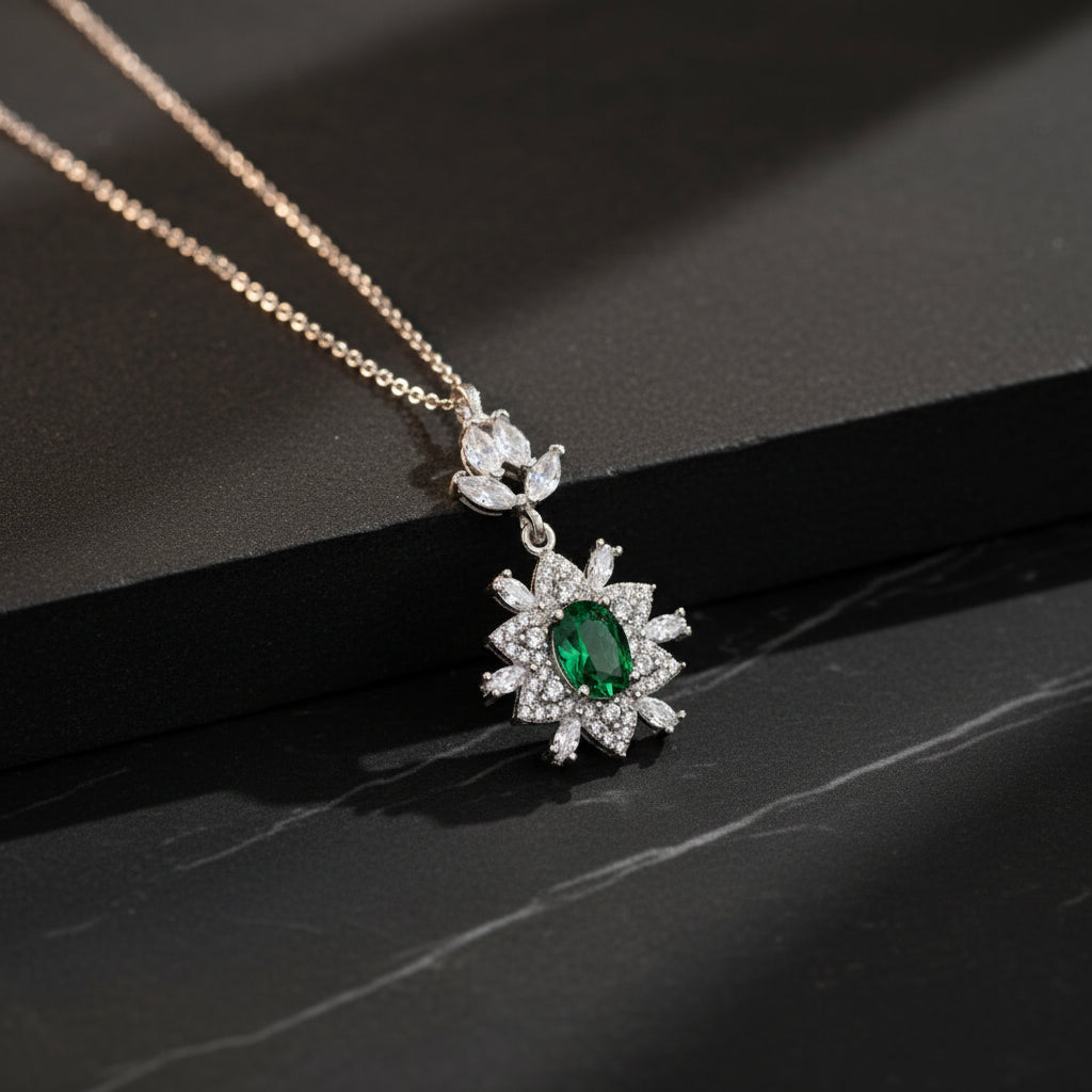 Emerald Green Stone Trend Necklace (925 Sterling Silver)