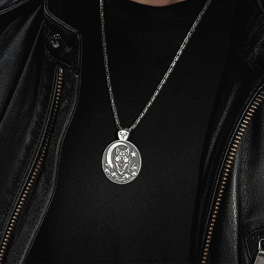 Ay Yıldız Bozkurt Gümüş Kolye