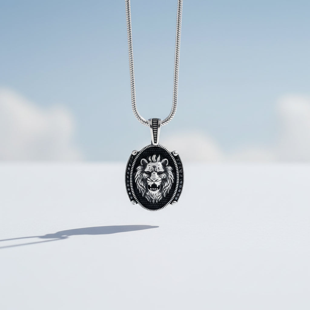 925 Ayar Gümüş Aslan Kolye