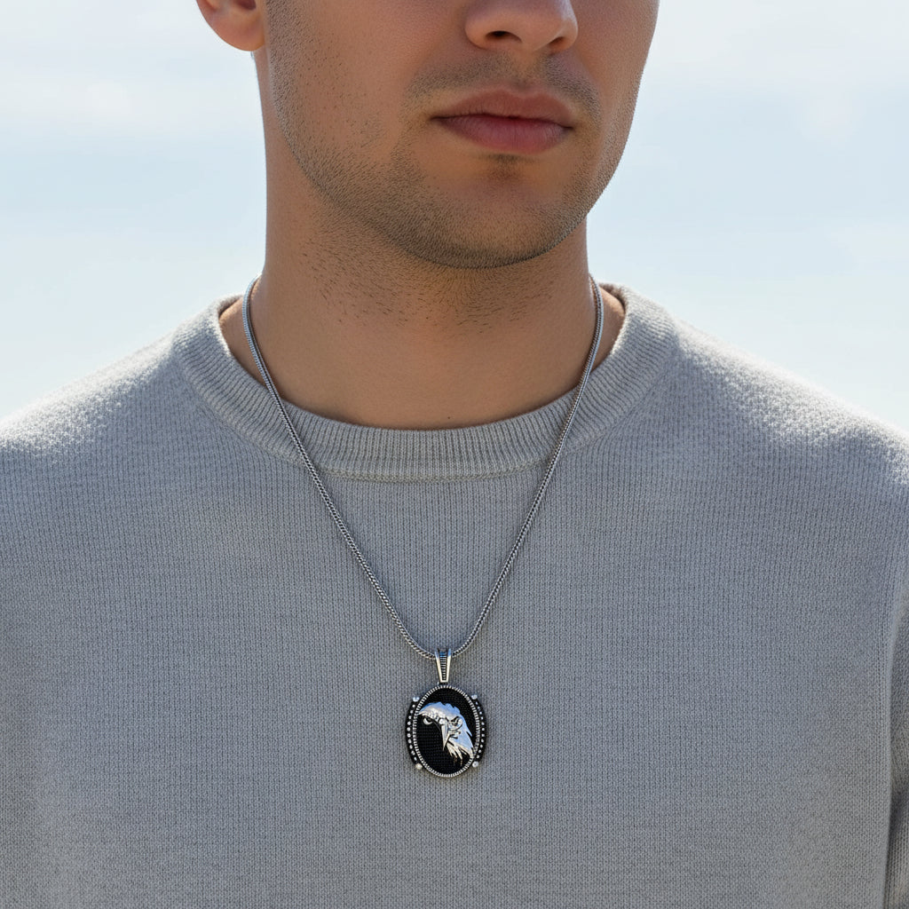 925er Silberkette mit Adler-Anhänger & Mikrosteinen