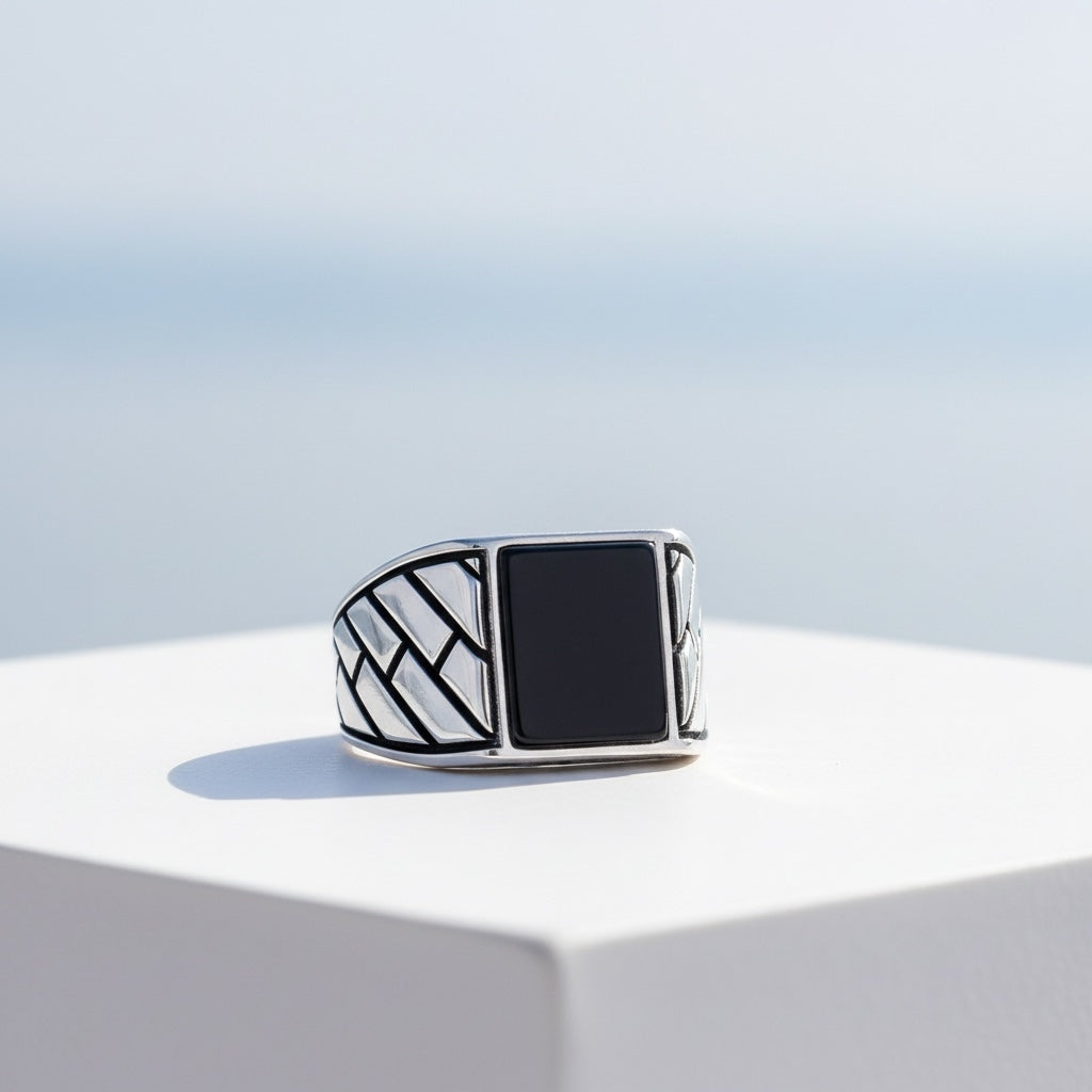 925 Sterling Silver Men's Ring with Onyx Stone