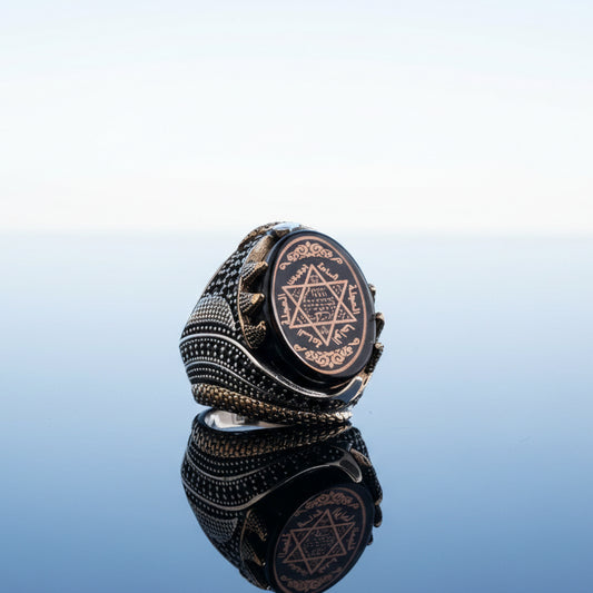 925 Ayar Gümüş Sıkma Kehribar Taşlı Hz. Süleyman Mührü Erkek Yüzük