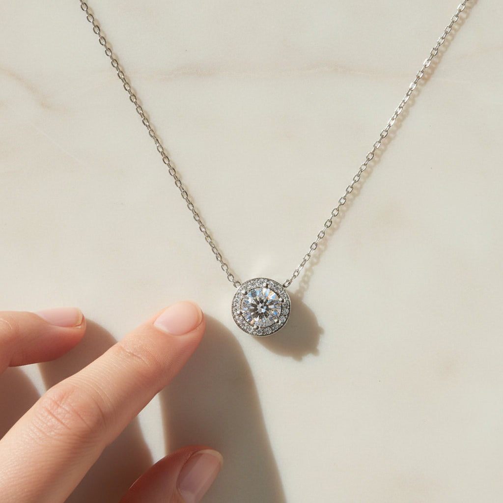 Single stone necklace