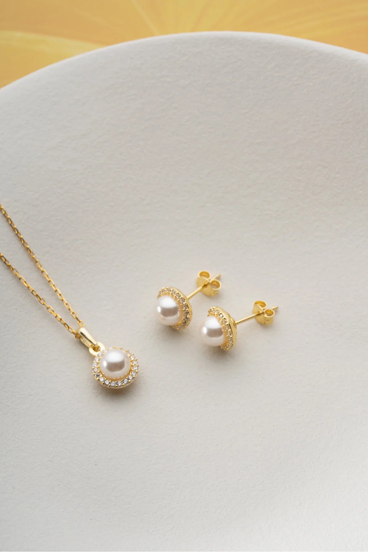 LunaPearl 925 – Set mit Perlenkette und Ohrringen