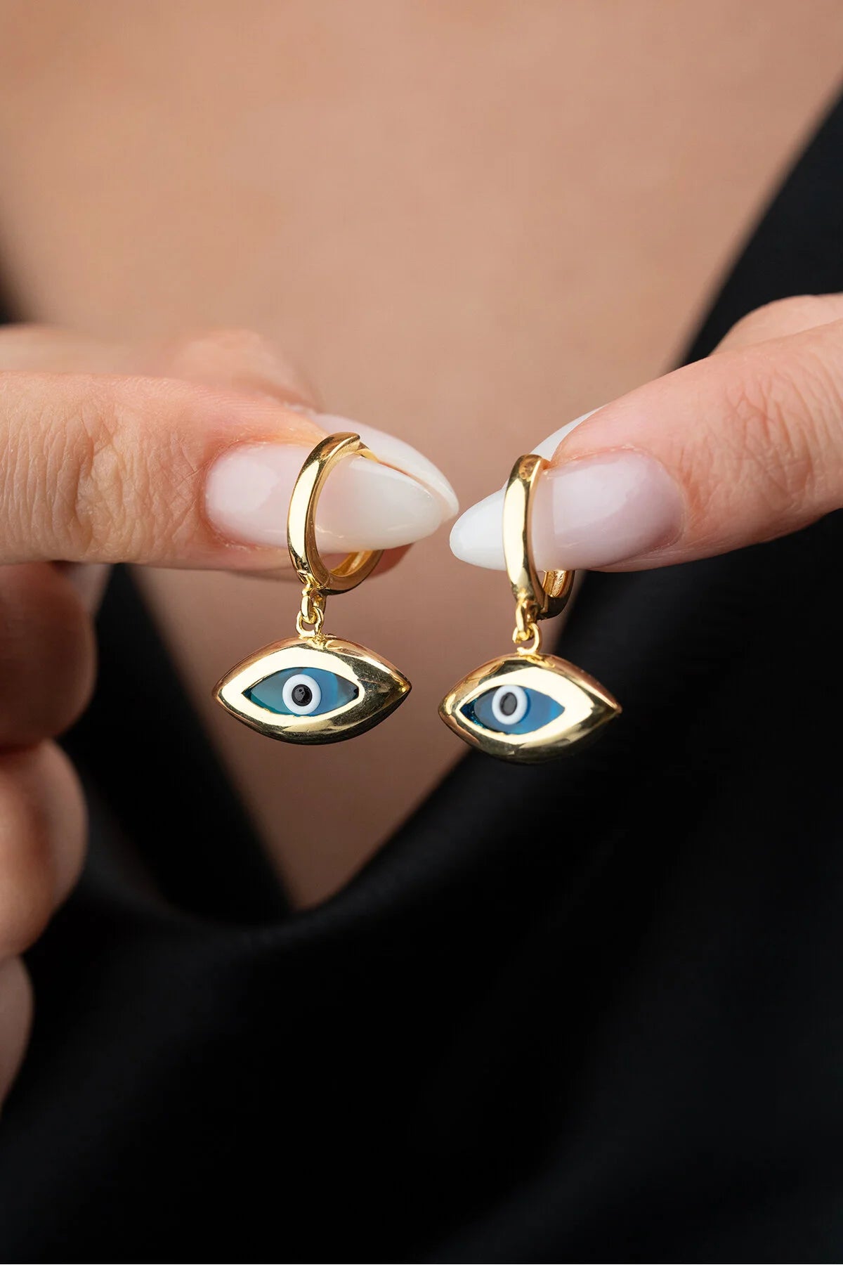 925 Sterling Silver Eye Eye Earrings - Blue Aura