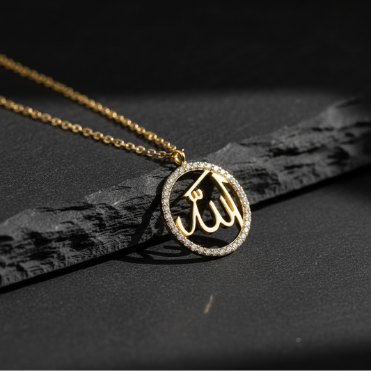 Allah Yazılı Taşlı Gold Kolye - 925 Ayar Gümüş
