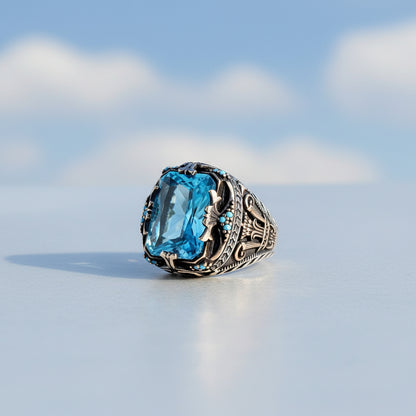 Anneau d'argent pour hommes en pierre de topaze bleu