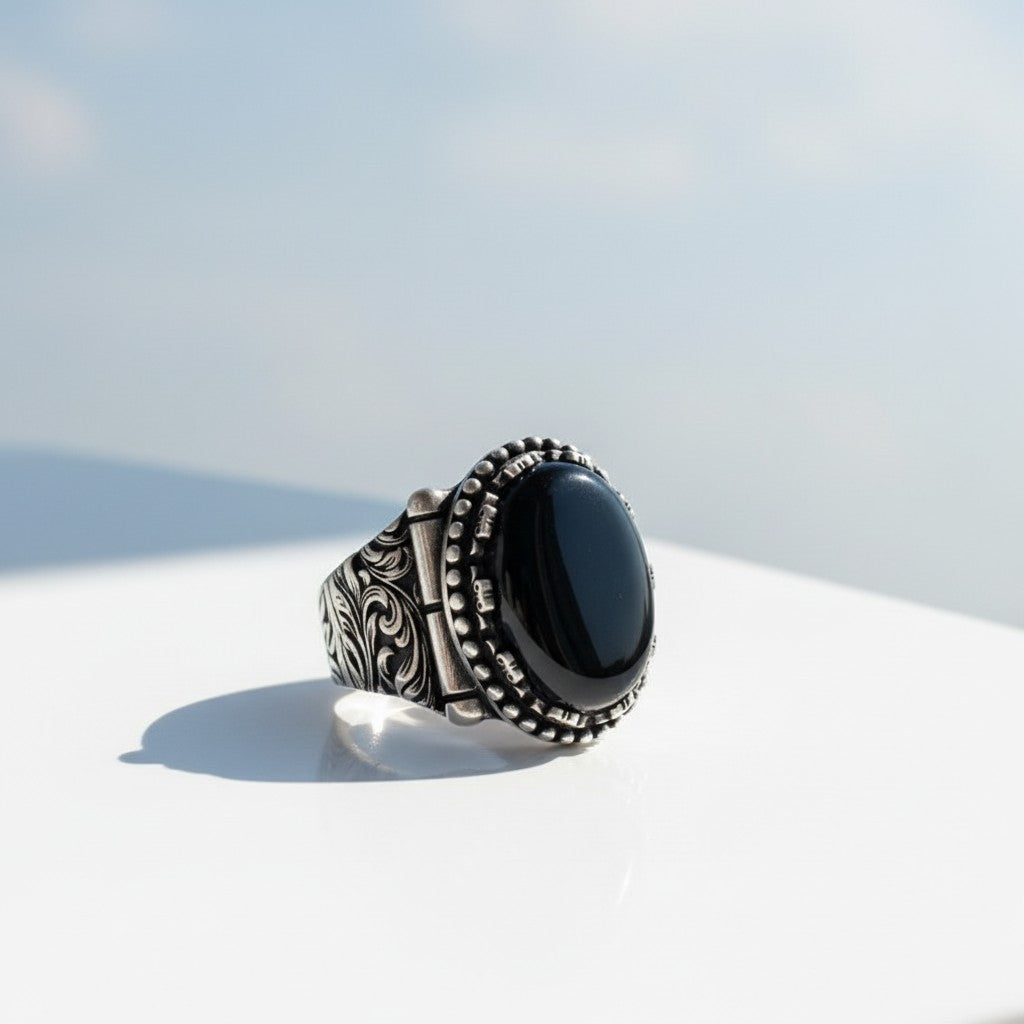 Oval Onix Taşlı 925 Ayar Gümüş Erkek Yüzük