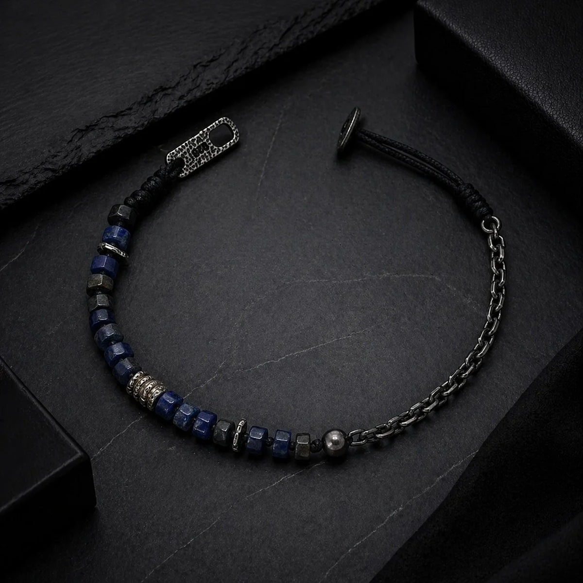 Herrenarmband mit Lapislazuli & Makramee | 925 Silber
