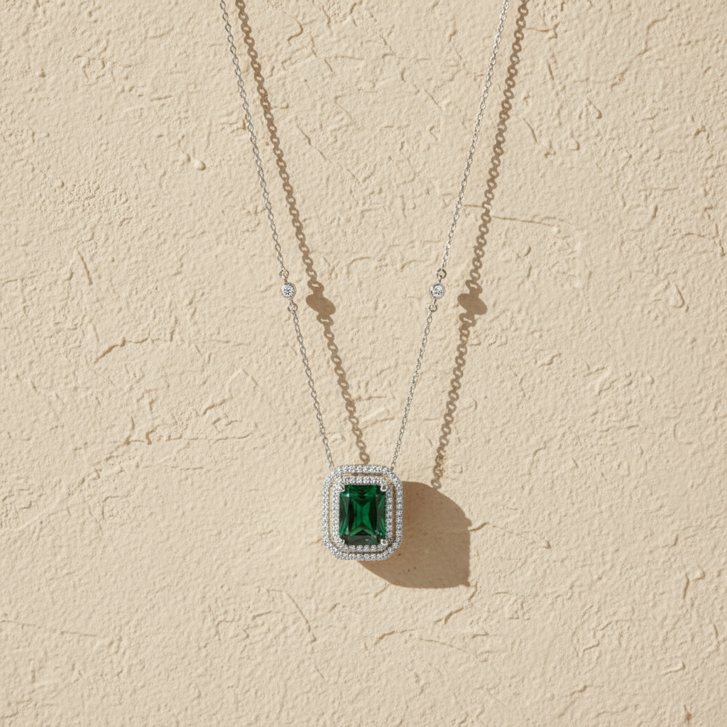 Diamond Style Emerald Color Silver Necklace