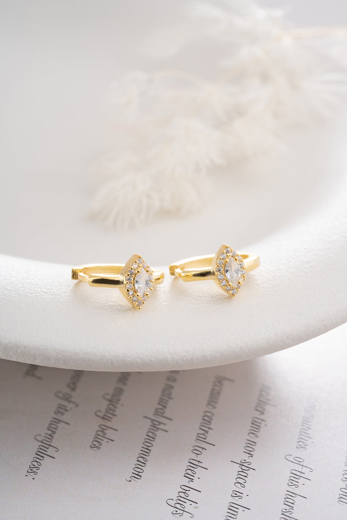 925 Sterling Silver Shuttle Stone Hoop Earring