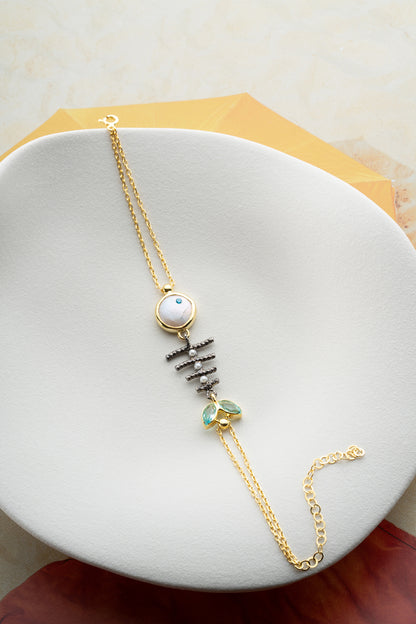 Armband aus 925er Silber mit Fischmotiv und Zirkonsteinen