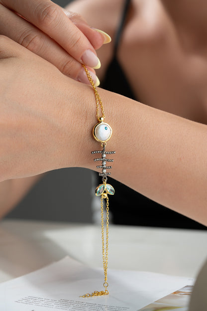 Armband aus 925er Silber mit Fischmotiv und Zirkonsteinen